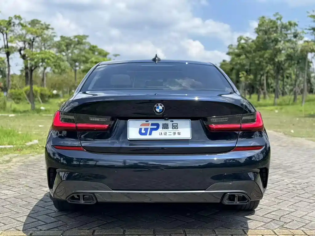 BMW 3 Series 2021