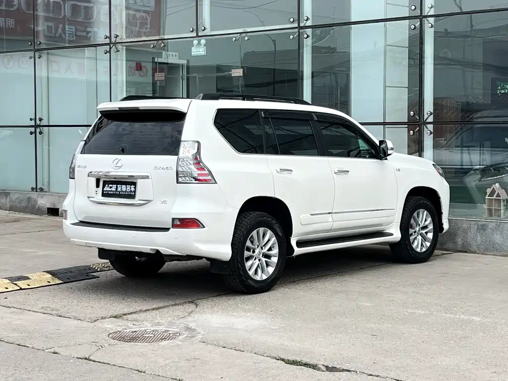 Lexus GX 2019 — фото 4