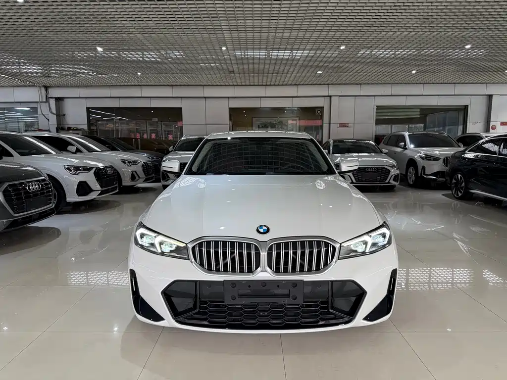 BMW 3 Series 2023