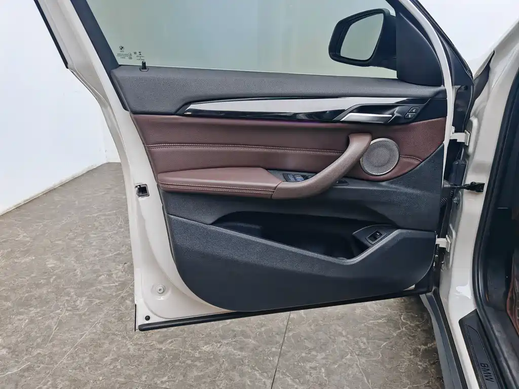 BMW X1 2021 — фото 19