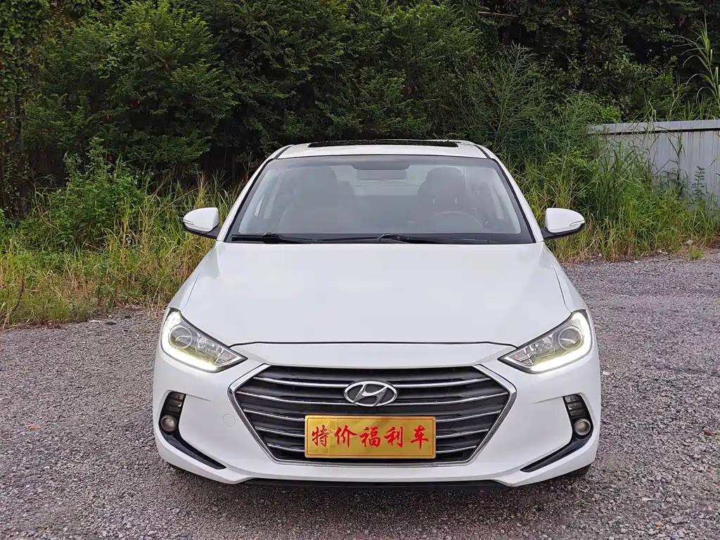 Hyundai Celesta 2017 — фото 1