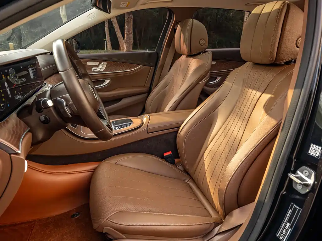 Mercedes-Benz E-Class 2022 — фото 4