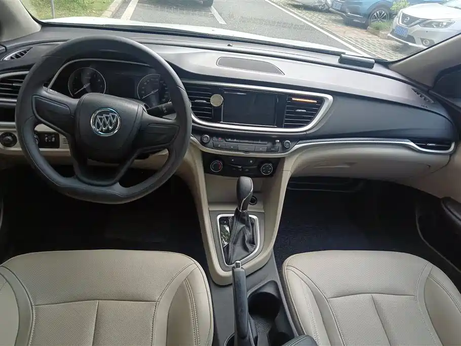 Buick Excelle 2020 — фото 12