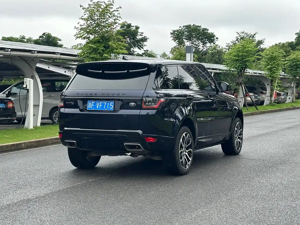 Land Rover Sport 2021