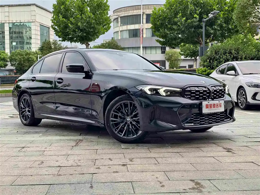 BMW 3 Series 2024