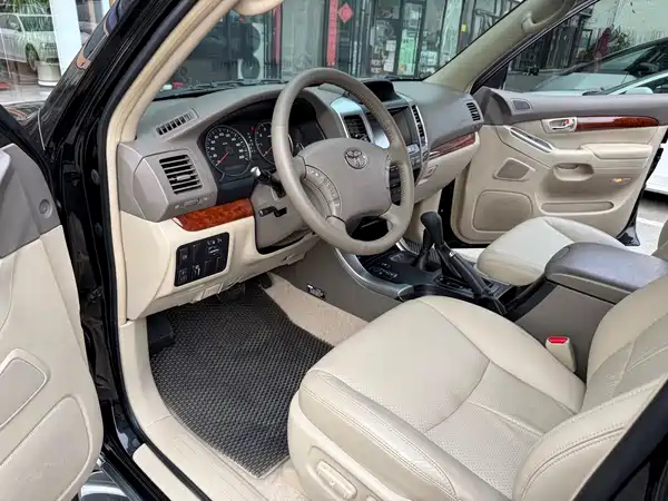 Toyota Prado 2010