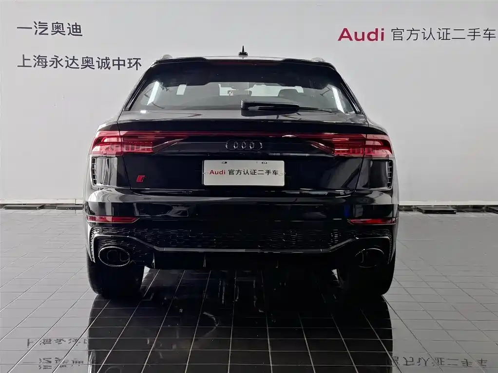 Audi RS Q8 2025 — фото 4