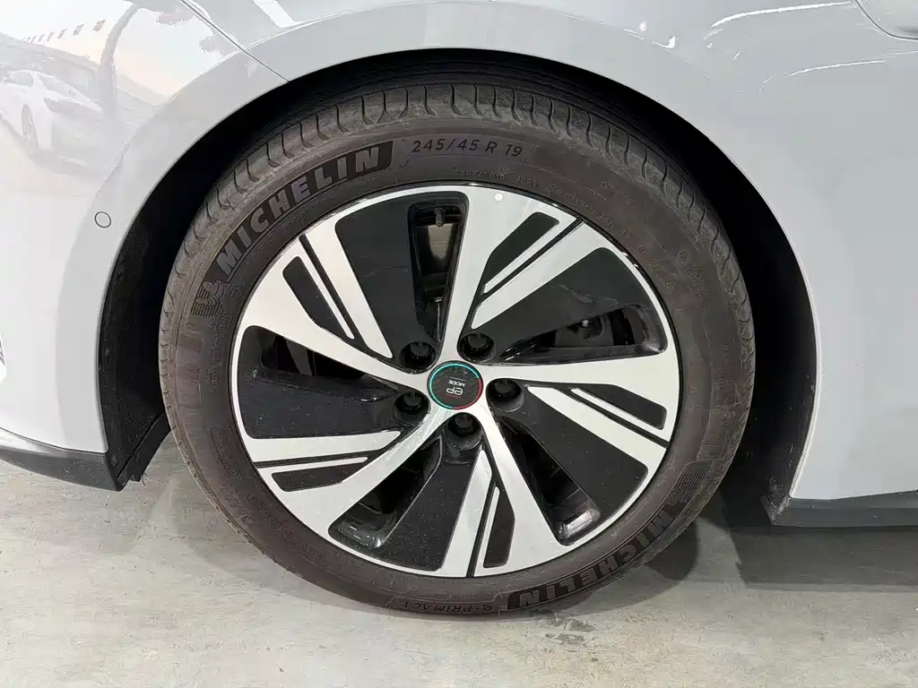 NIO ET5 2025