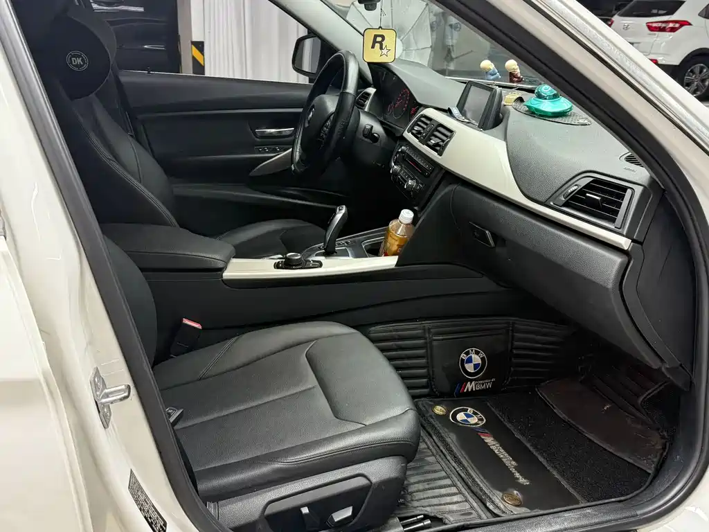 BMW 3 Series 2015 — фото 4