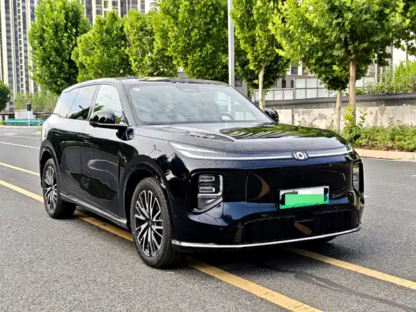 Changan Qiyuan Q07 2025