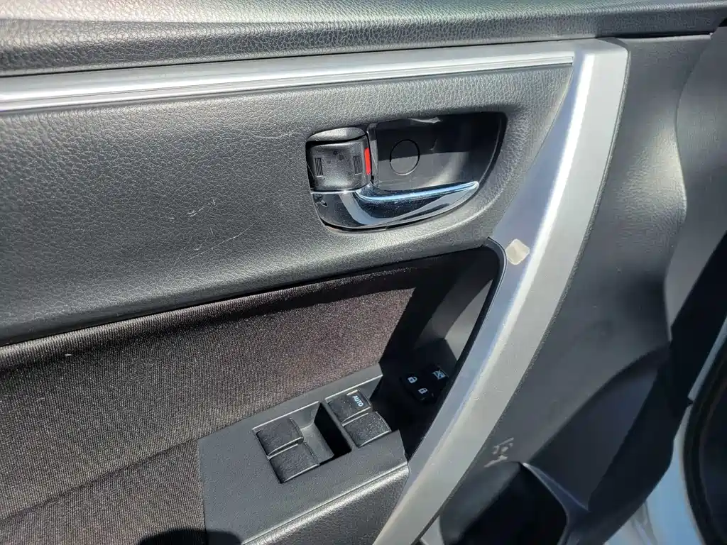 Toyota Levin 2018 — фото 19