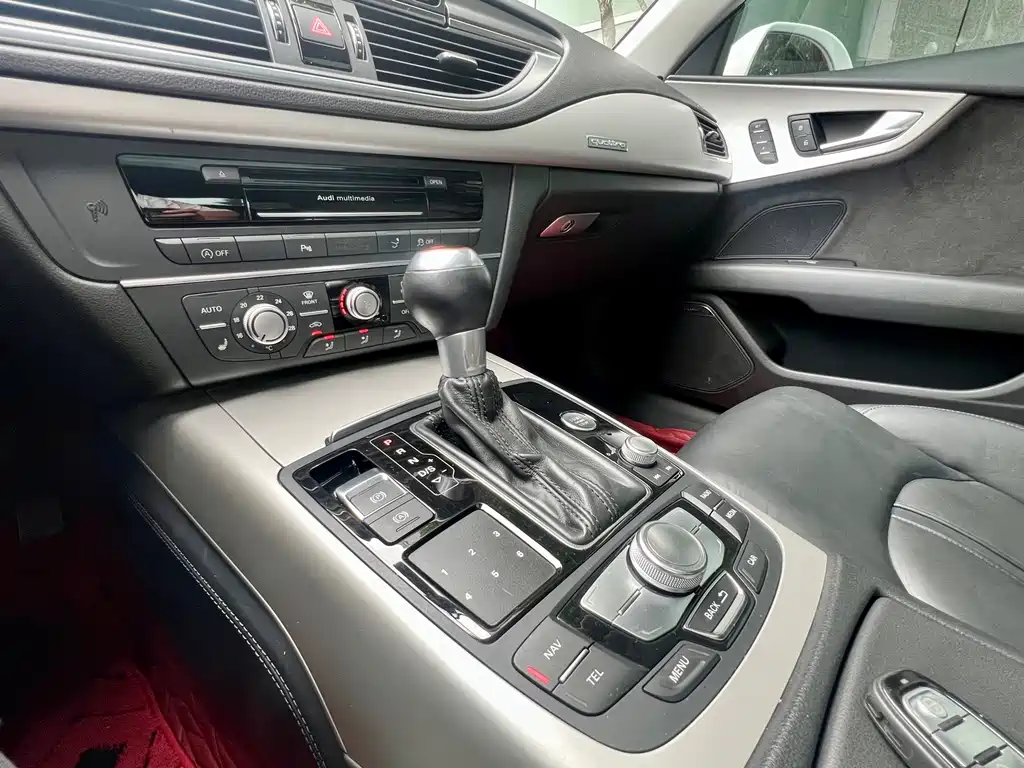 Audi A7 2018 — фото 31