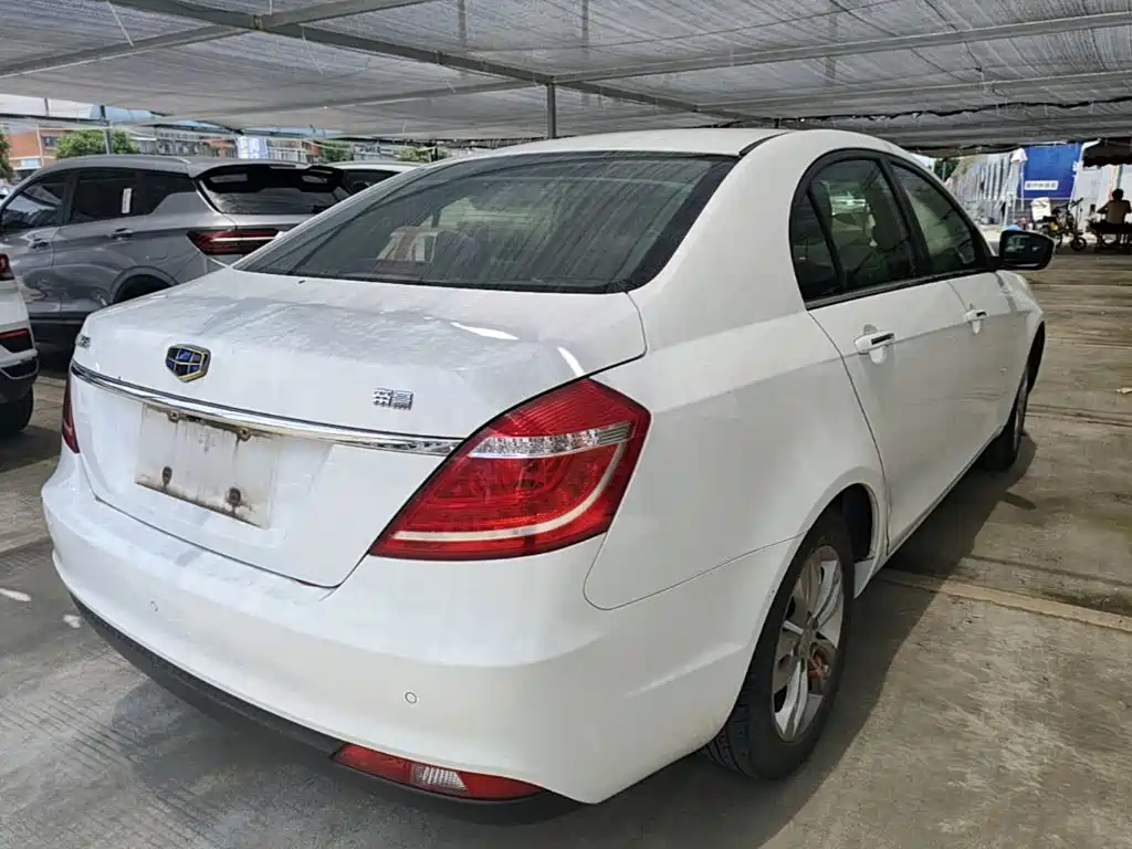 Geely Emgrand 2016