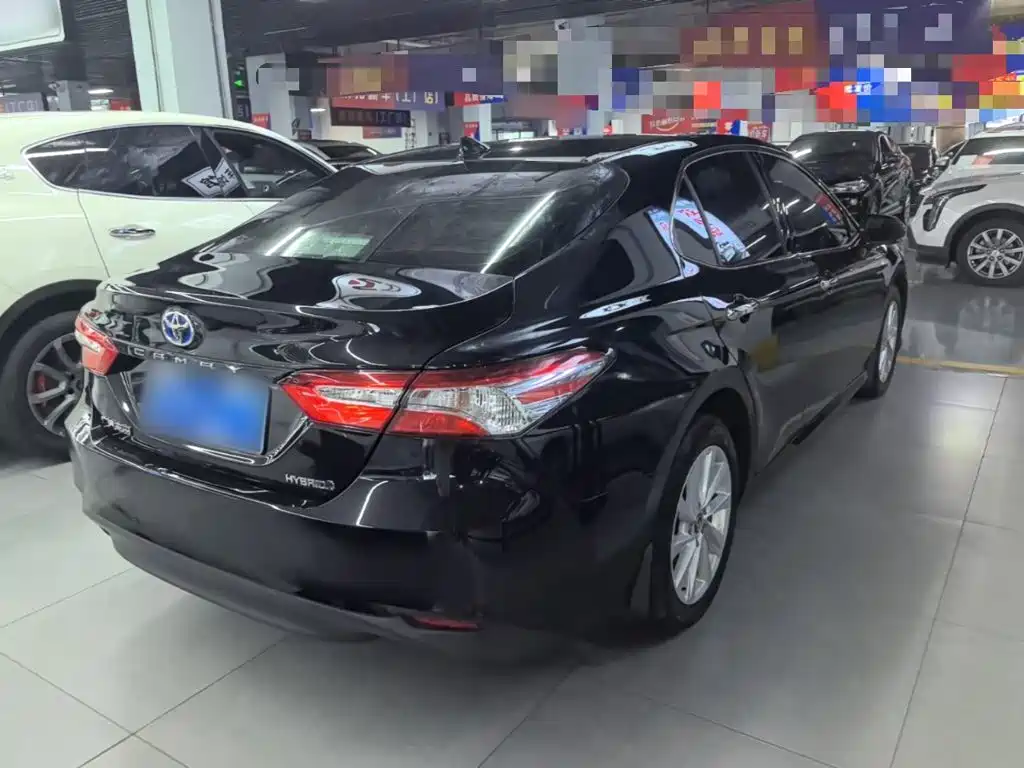 Toyota Camry 2022