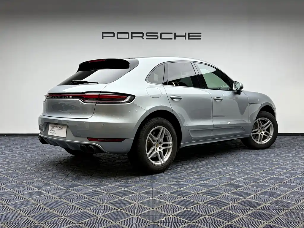 Porsche Macan 2019 — фото 2