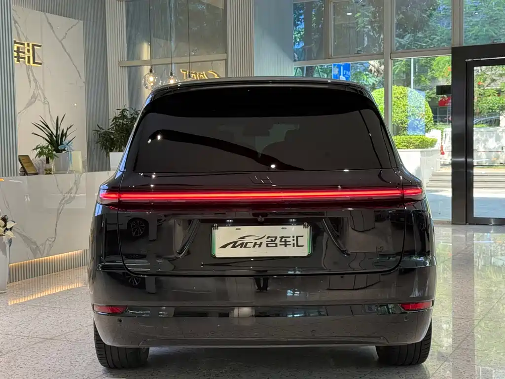 Li Auto Li L9 2024
