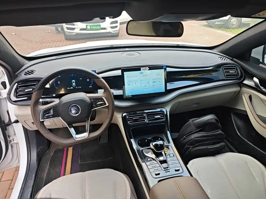 BYD Qin PLUS 2025 — фото 10