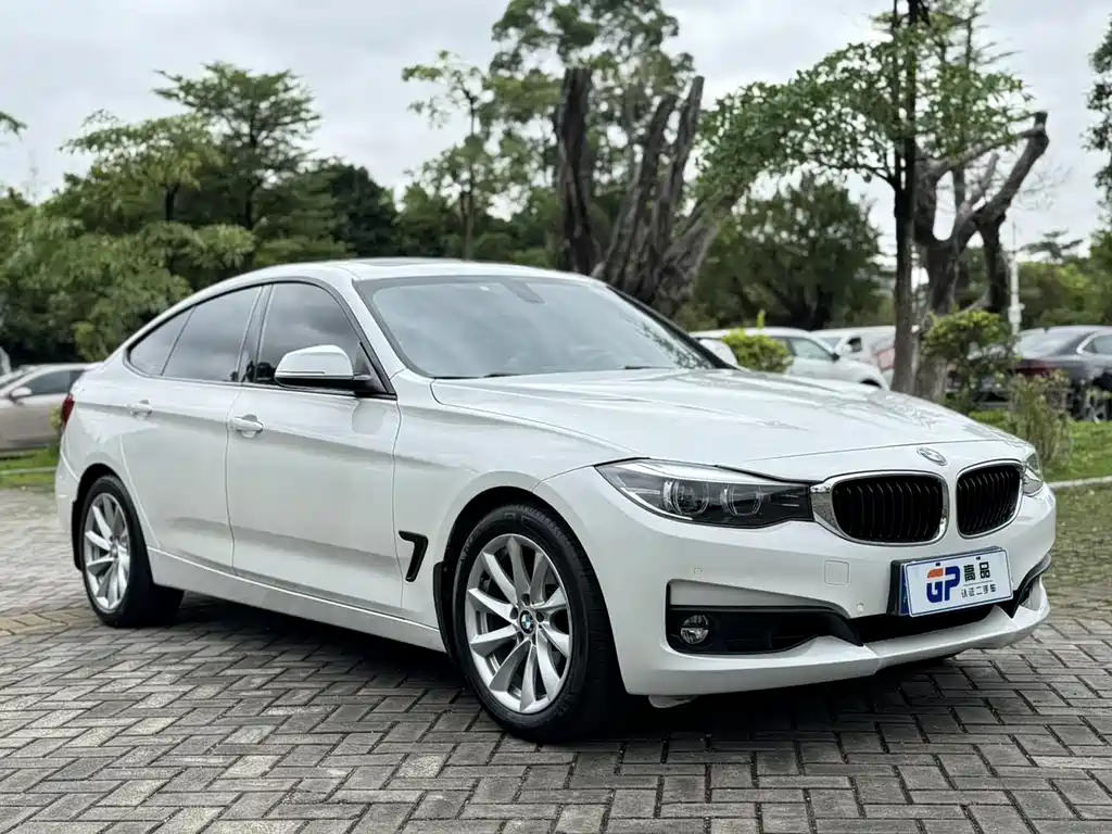BMW 3 Series GT 2018 — фото 3