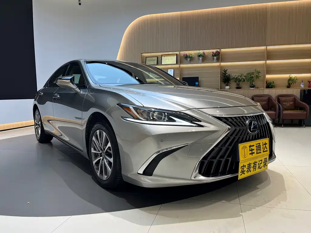Lexus ES 2024 — фото 7