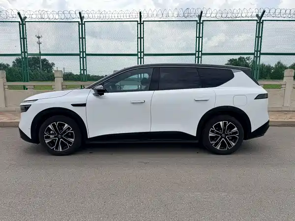 Nissan NX8 2026