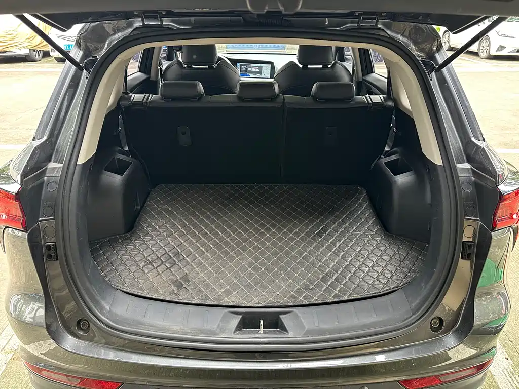 Changan CS75 PLUS 2021 — фото 21
