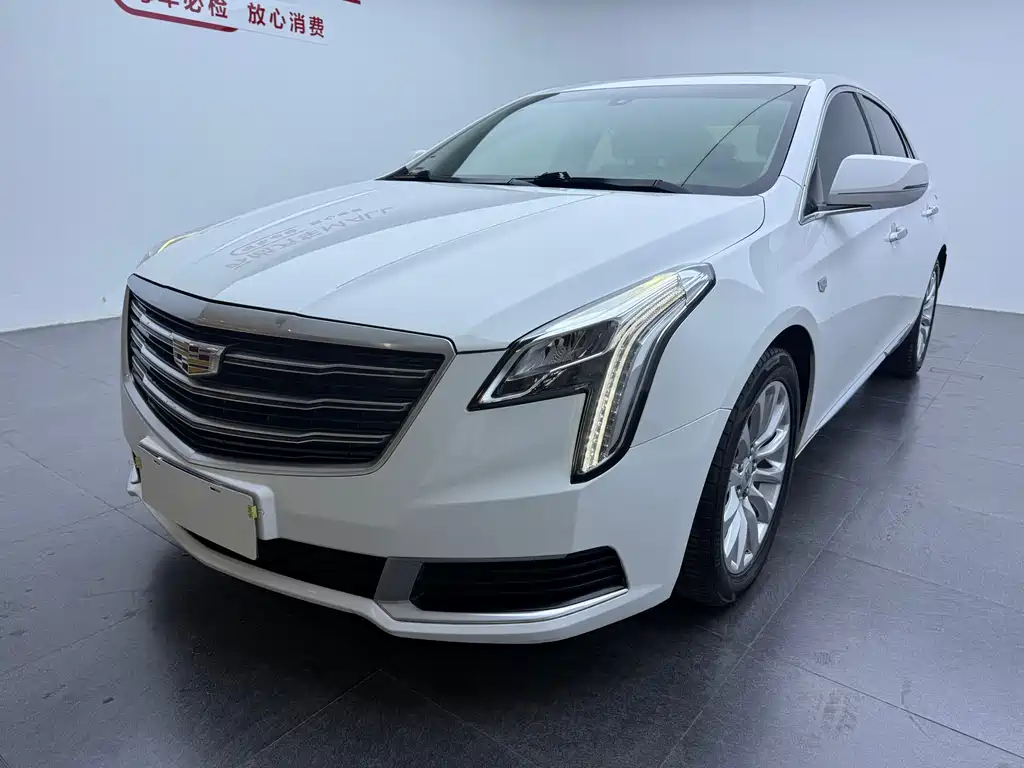 Cadillac XTS 2019 — фото 1