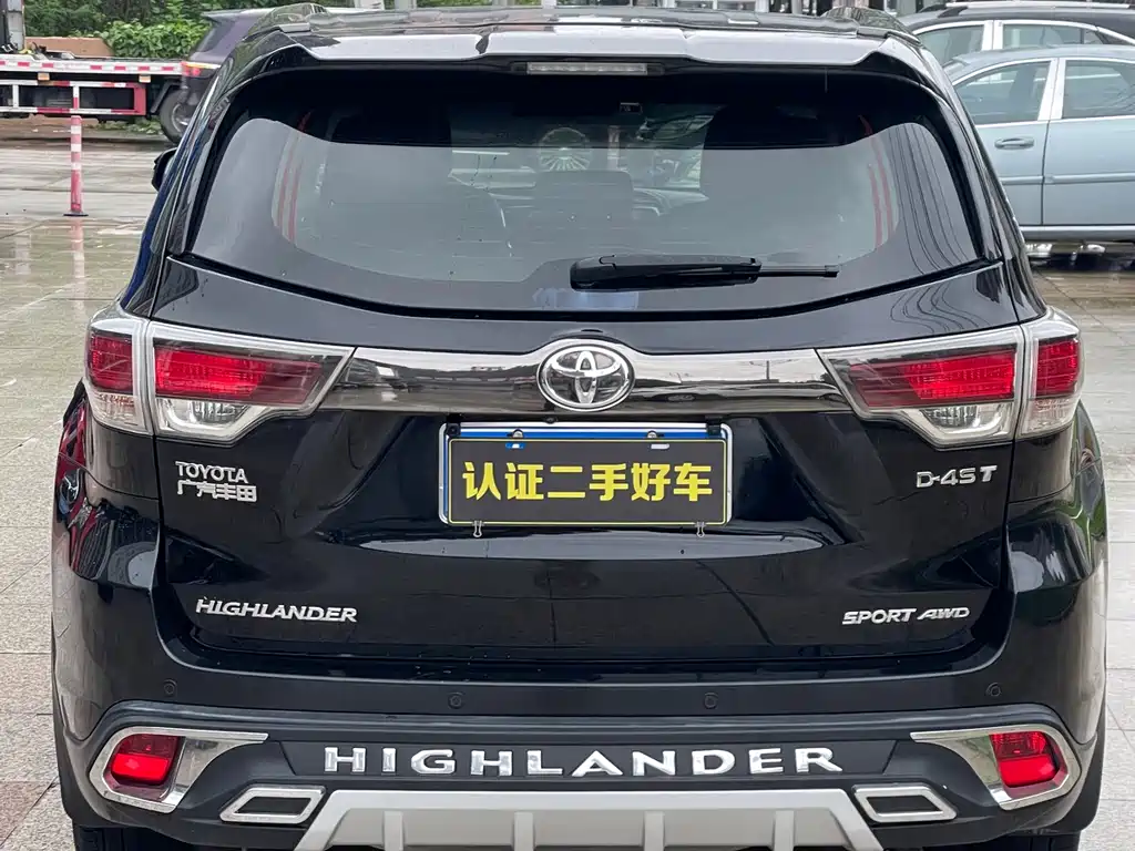 Toyota Highlander 2017 — фото 9