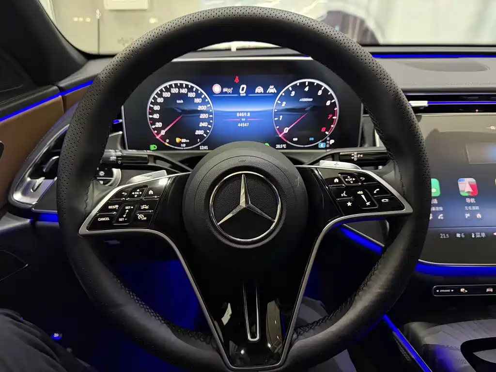 Mercedes-Benz E-Class 2025