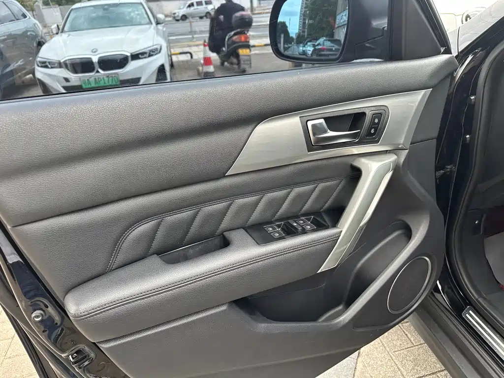 Haval H2 2015 — фото 16