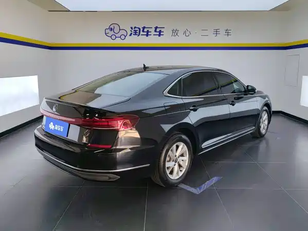 Volkswagen Passat 2025