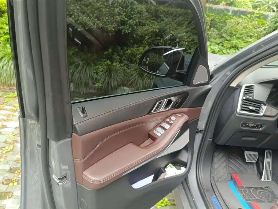 BMW X5 2023