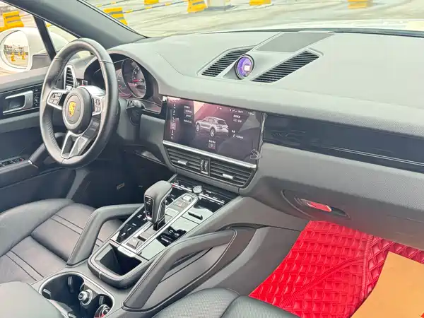 Porsche Cayenne 2019