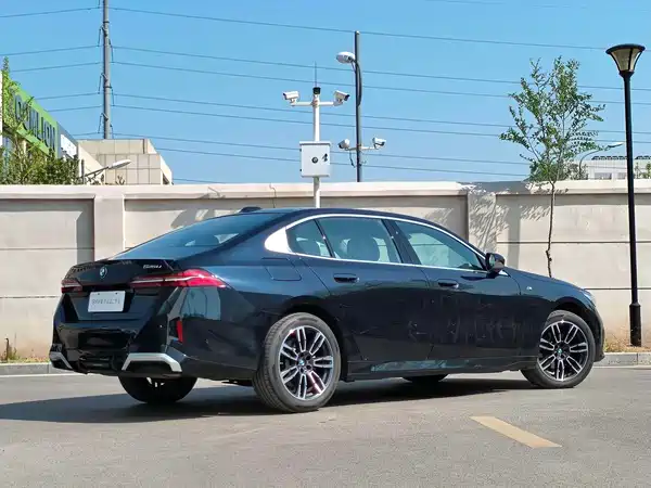 BMW 5 Series 2024