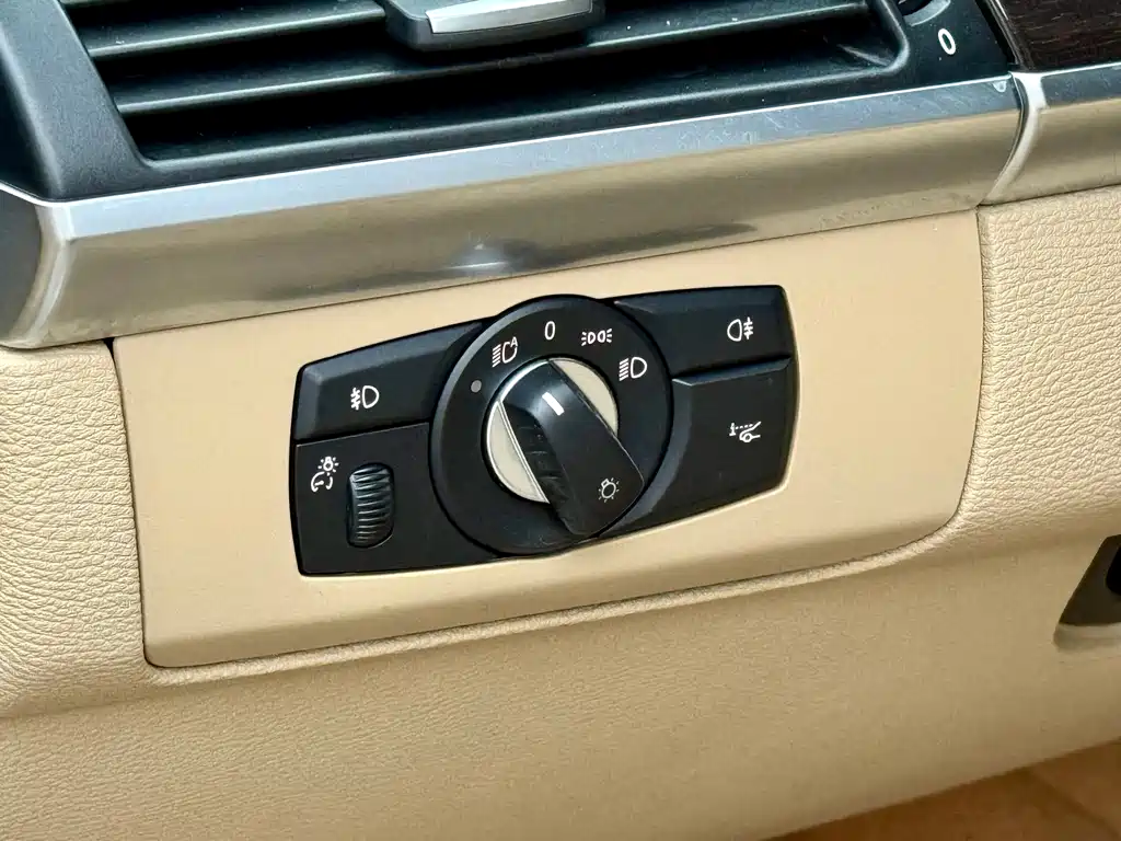 BMW X6 2014 — фото 16