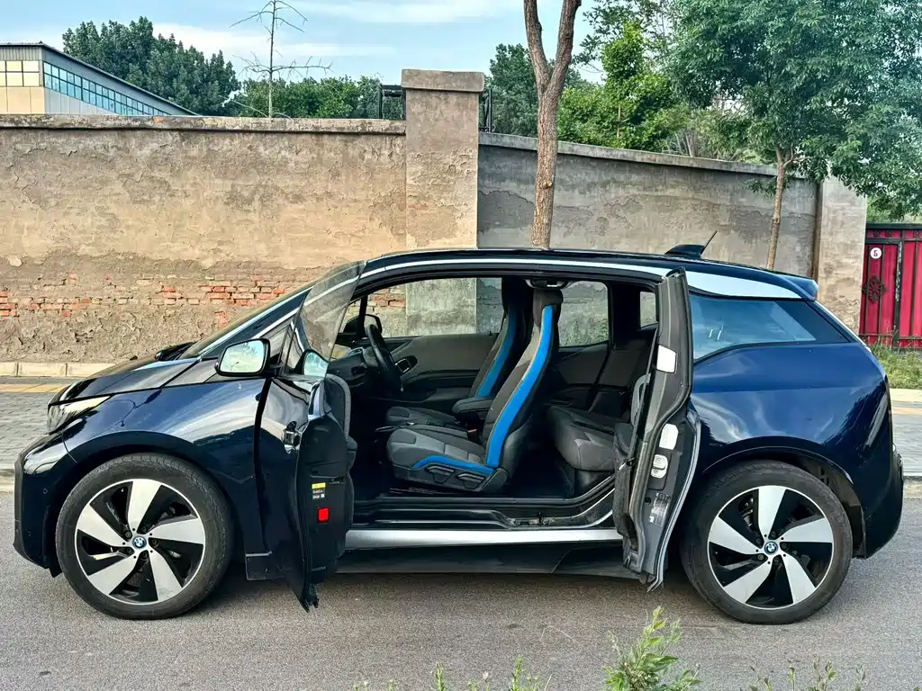 BMW i3 2018 — фото 4