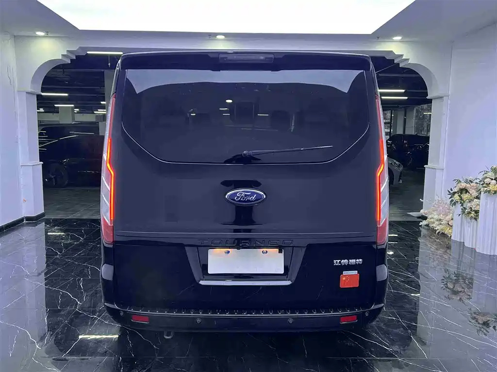 Ford Tourneo 2020 — фото 19