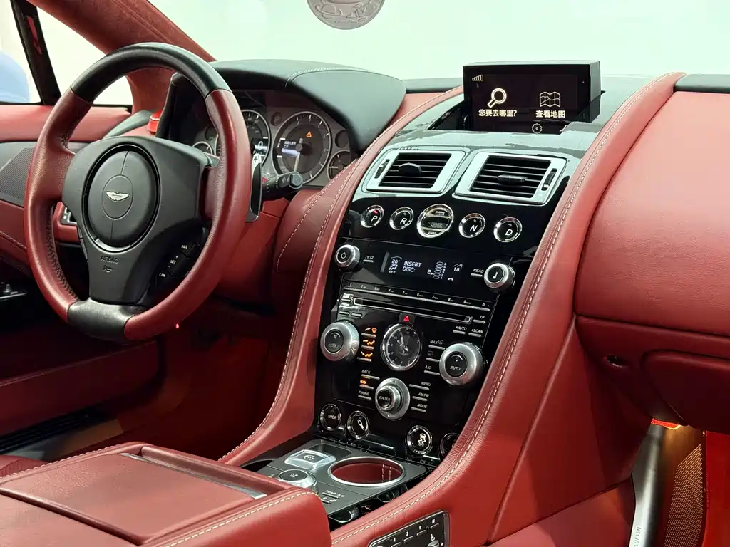 Aston Martin Rapide 2013 — фото 23