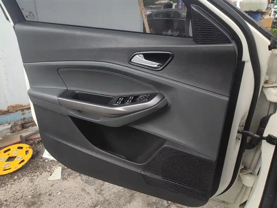 Ford Escort 2018
