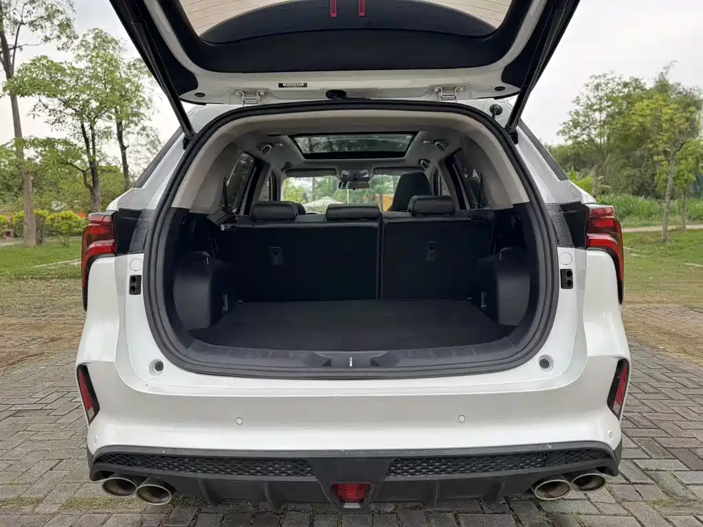 Changan CS75PLUS 2021 — фото 16