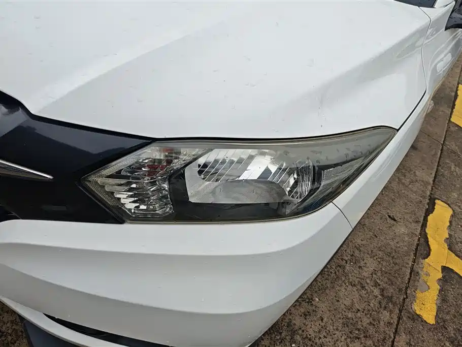 Honda Vezel 2016