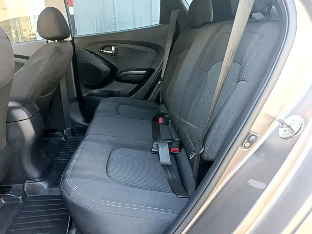 Hyundai ix35 2016 — фото 17