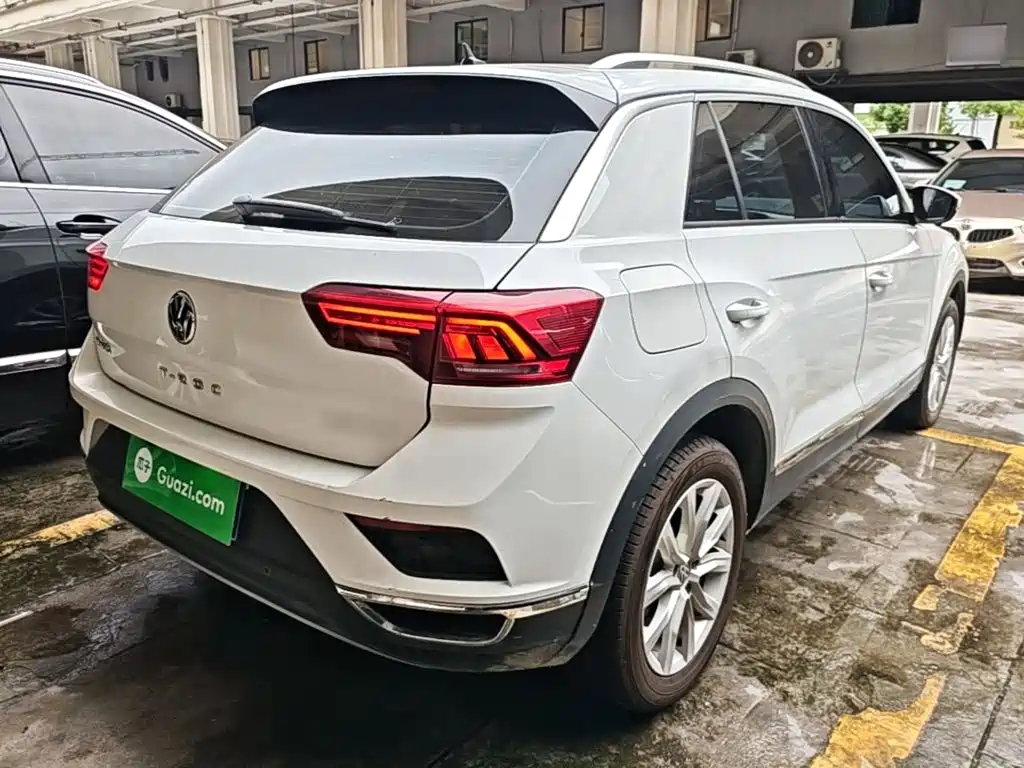 Volkswagen T-Roc 2021