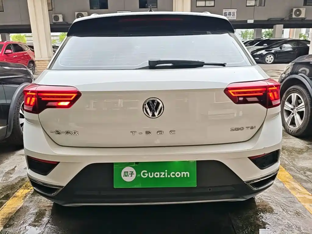 Volkswagen T-Roc 2021