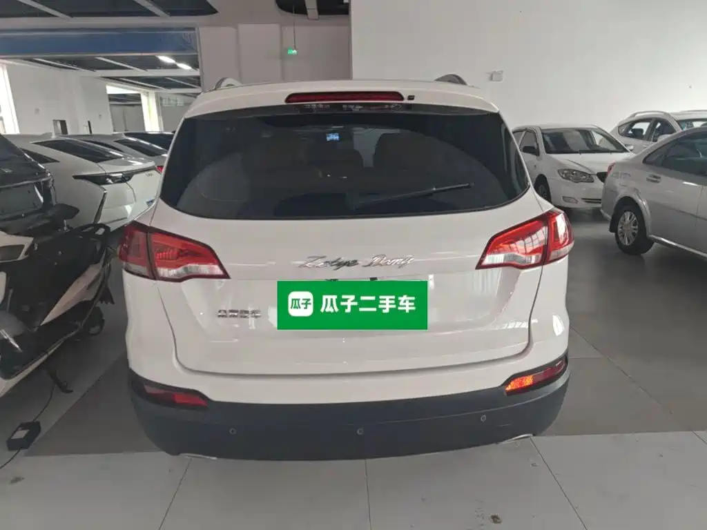 Zotye X5 2016 — фото 4