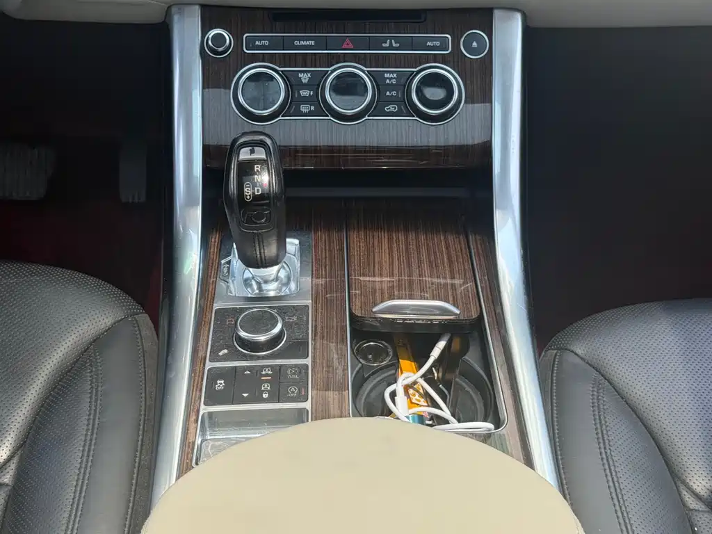Land Rover Sport 2015 — фото 17