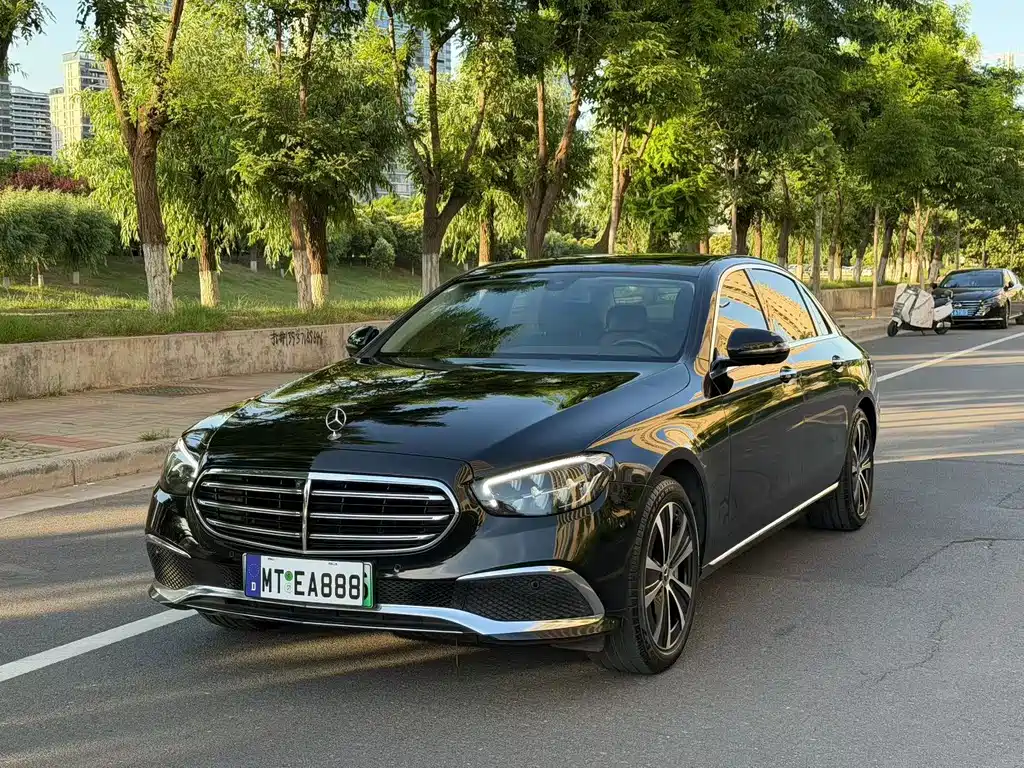 Mercedes-Benz E-Class New Energy 2022 — фото 1