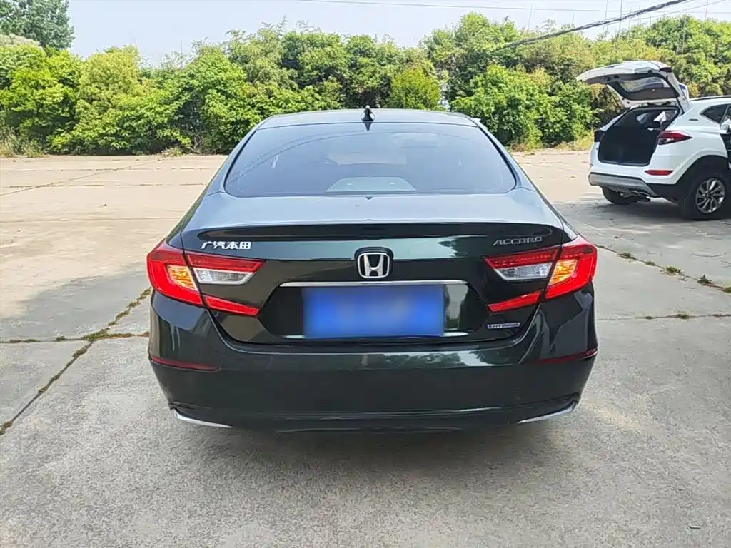 Honda Accord 2020 — фото 6