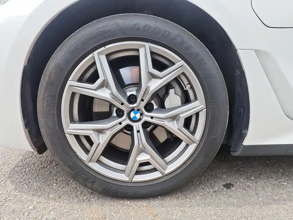 BMW i3 2025 — фото 9