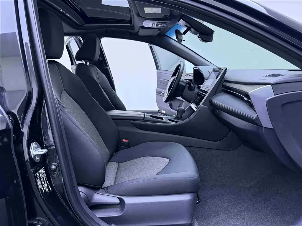 Toyota Avalon 2023 — фото 10