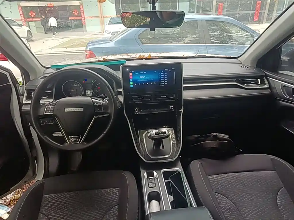 Haval M6 2024 — фото 10